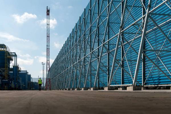 «Восточный порт» завершает возведение самых масштабных ветрозащитных сооружений на Дальнем Востоке «Восточный порт» завершает возведение самых масштабных ветрозащитных сооружений на Дальнем Востоке