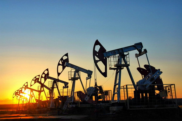 Правительство РФ понизило прогнозы по добыче нефти, газа и угля Правительство РФ понизило прогнозы по добыче нефти, газа и угля